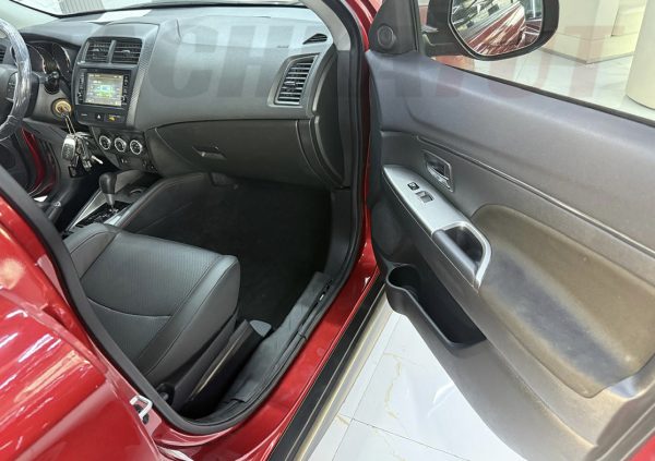 Mitsubish Outlander ES 2019