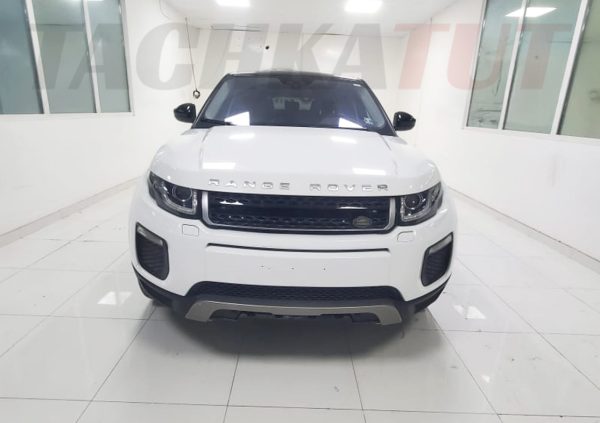 Range Rover Evogue SE