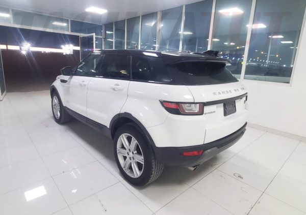 Range Rover Evogue SE