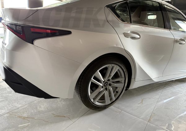 Lexus IS300 2023